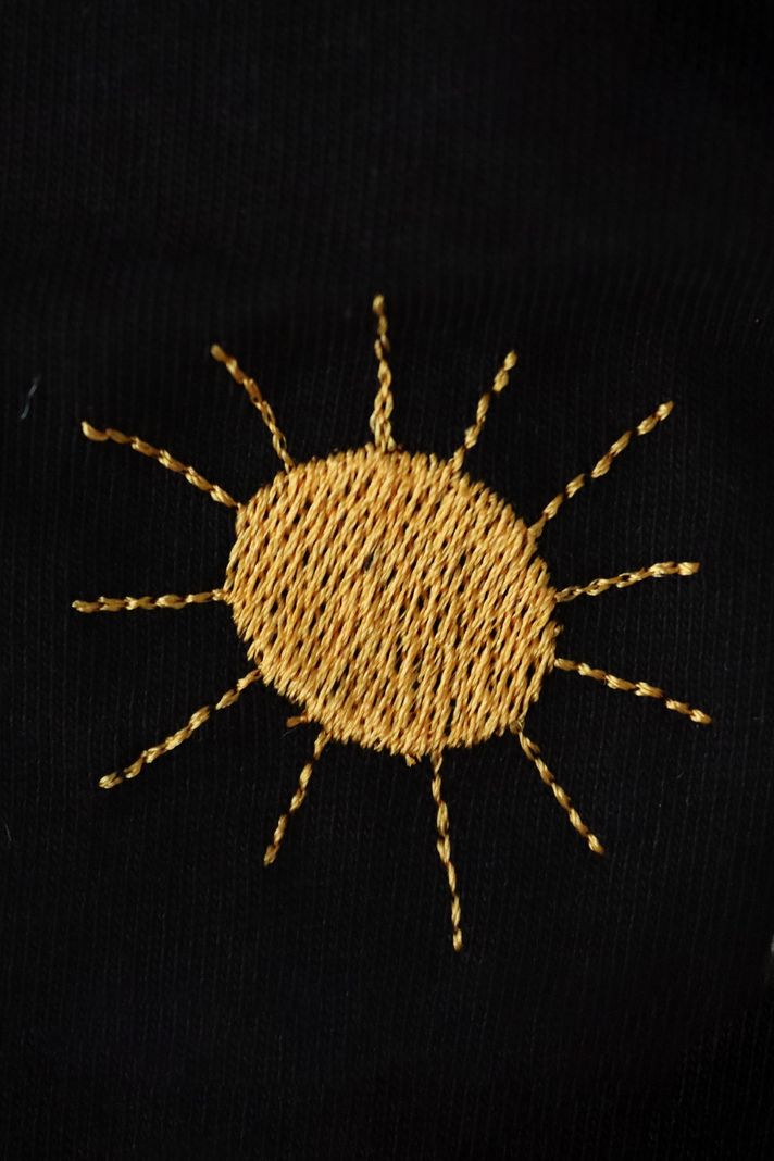 Ay ve Güneş Desenli Nakışlı Çift Kombin Bisiklet Yaka Sweatshirt - 5. görsel