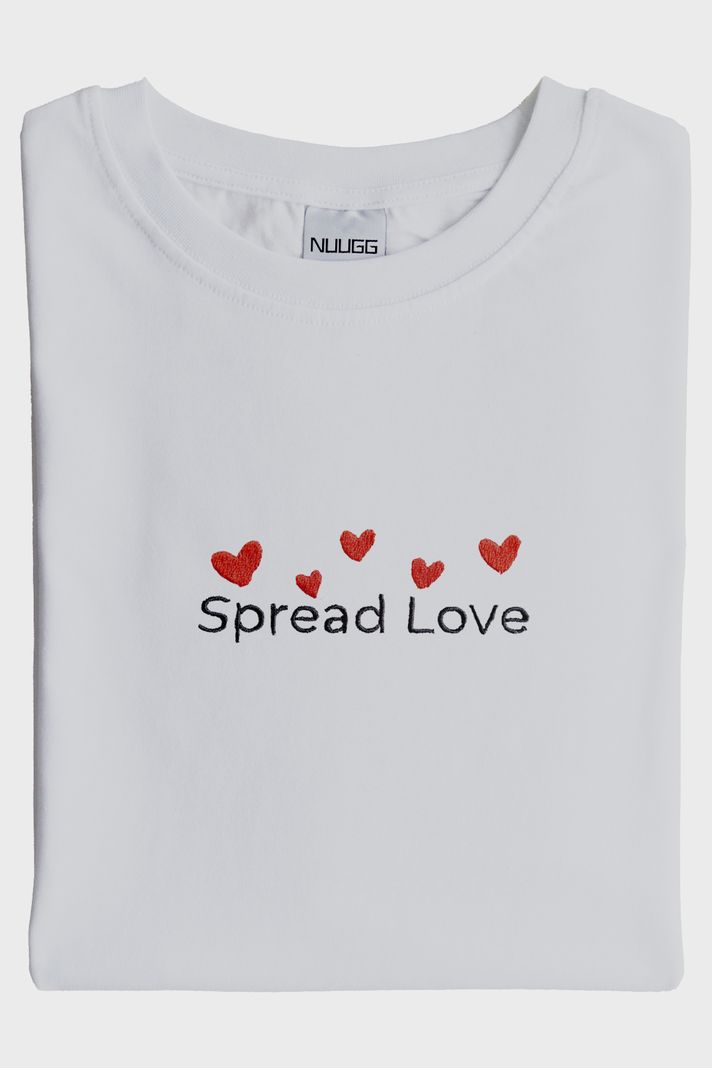 Spread Love Yazılı Kalp Desenli Nakış Tişört - Sevgililer Günü Hediyesi - 3. görsel