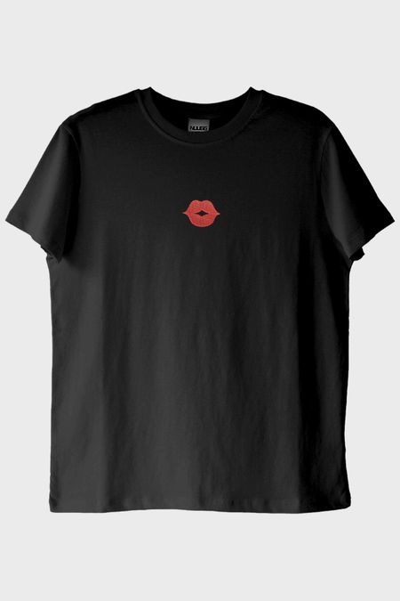 Dudak Desenli Nakış Siyah T-Shirt - Sevgililer Günü Çift Tişörtleri