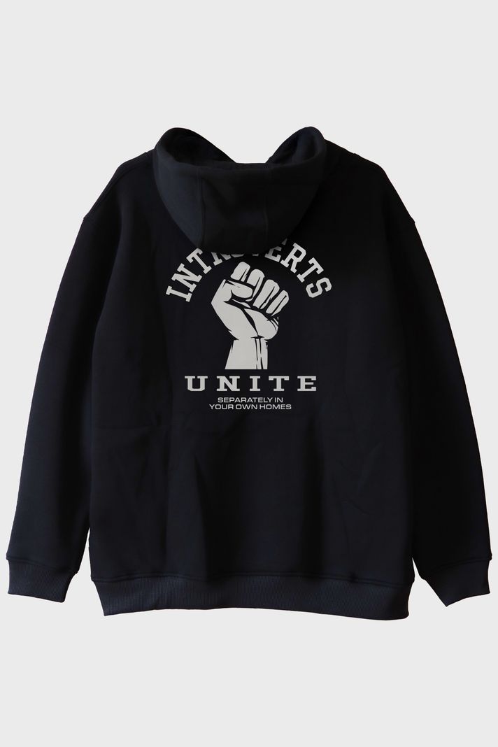 Introverts Unite Baskılı Mizahi Siyah Hoodie arka görsel