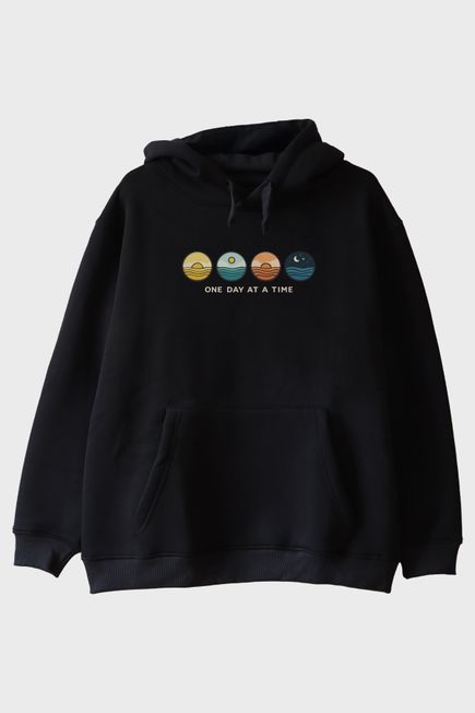 One Day at a Time Siyah Hoodie