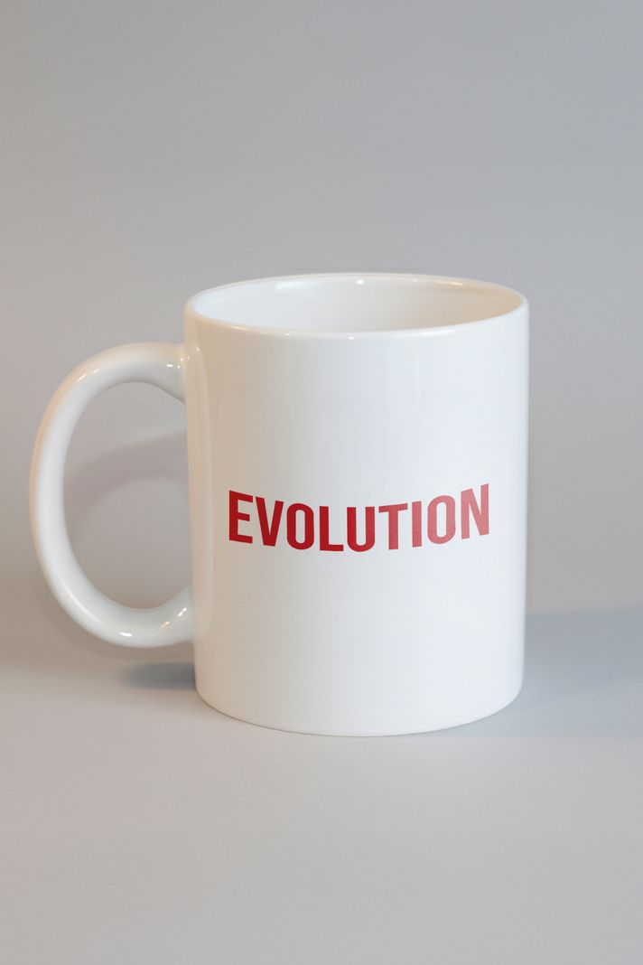 Evolution Yazılı Kupa ön görsel