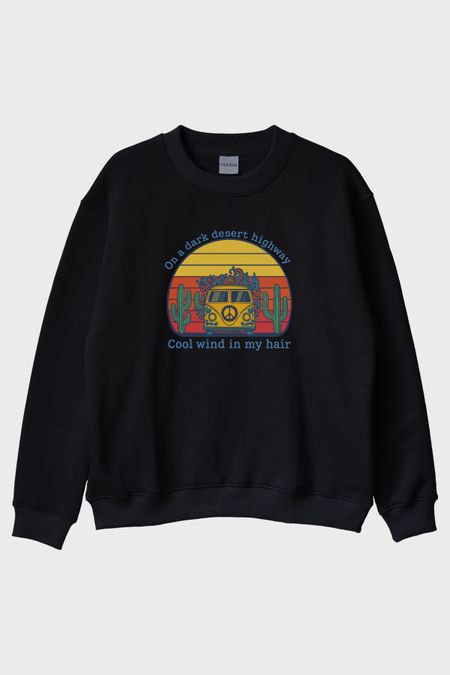On a Dark Desert Highway Retro Baskılı Siyah Bisiklet Yaka Sweatshirt