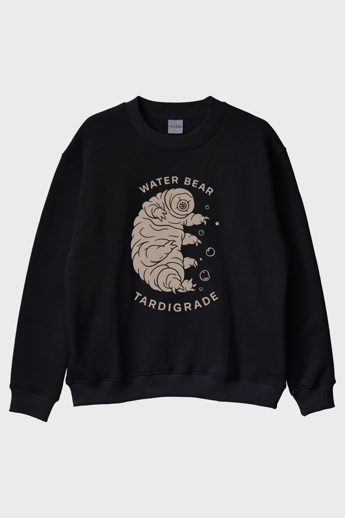Water Bear Tardigrade Baskılı Siyah Bisiklet Yaka Sweatshirt ön görsel