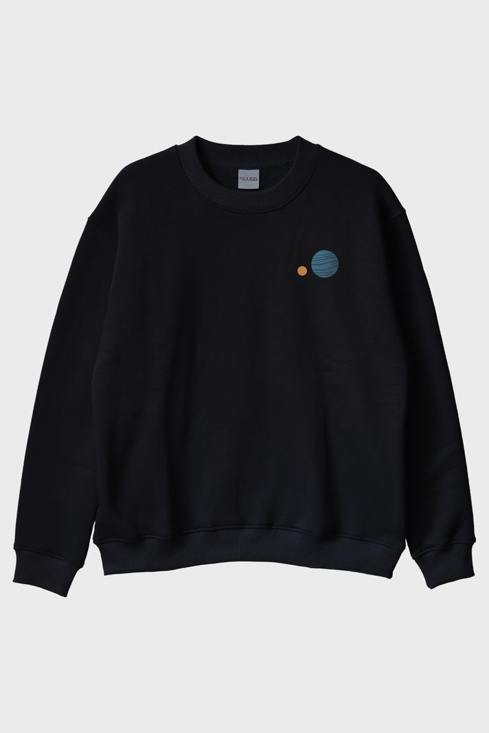 Sessiz Evren Siyah Bisiklet Yaka Sweatshirt ön görsel