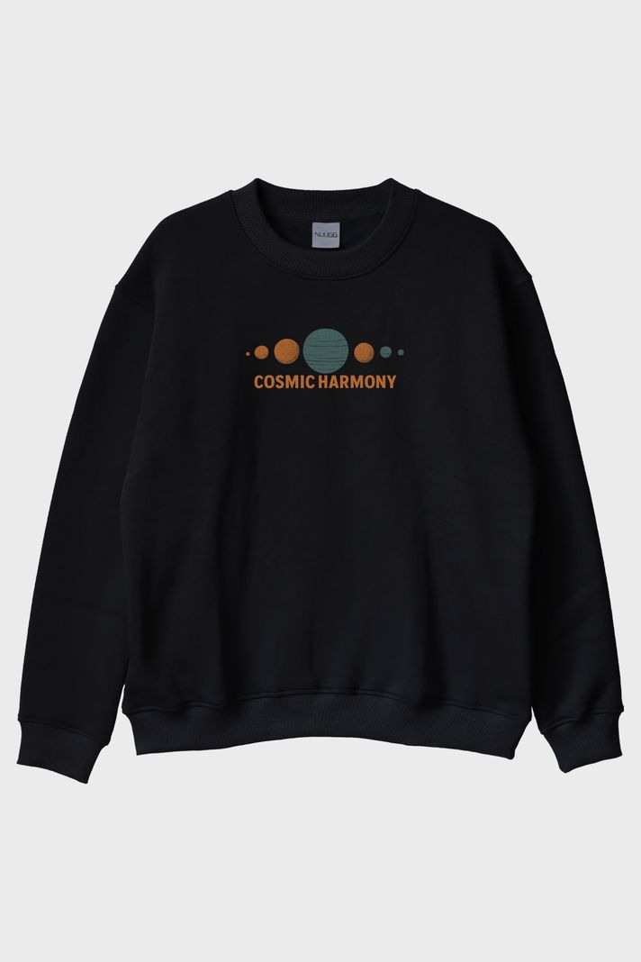 Cosmic Harmony Siyah Bisiklet Yaka Sweatshirt ön görsel