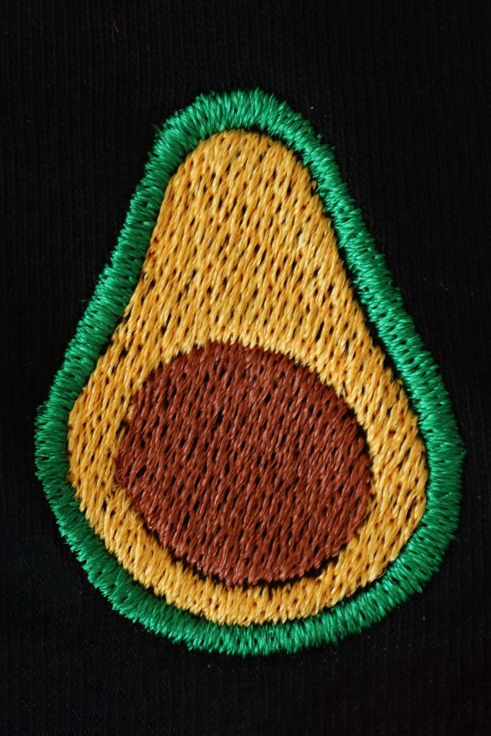 Avokado Desenli Siyah Nakış Hoodie - 5. görsel