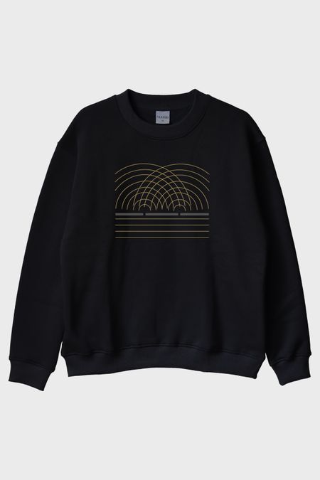 Çift Yarık Desenli Altın Çizgili Siyah Bisiklet Yaka Sweatshirt