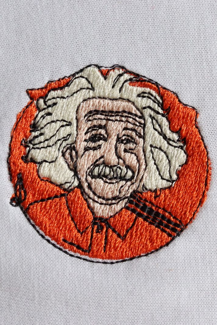 Einstein Desenli Nakışlı Tişört - 3. görsel