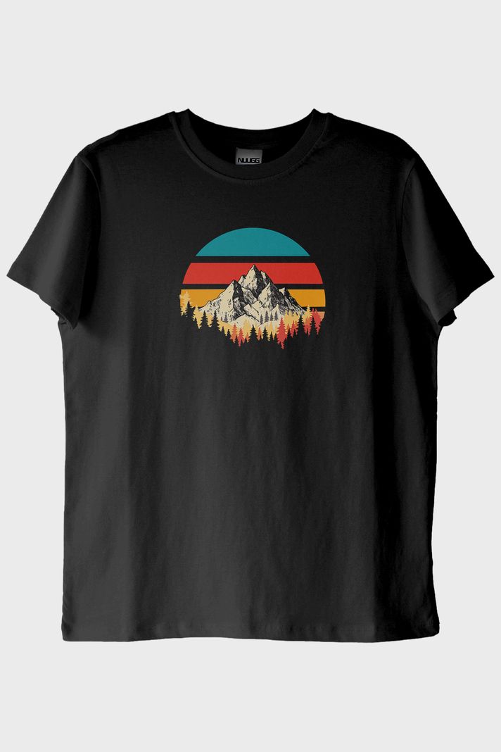 Retro Dağ Manzaralı Baskılı Minimalist Siyah Tişört ön görsel